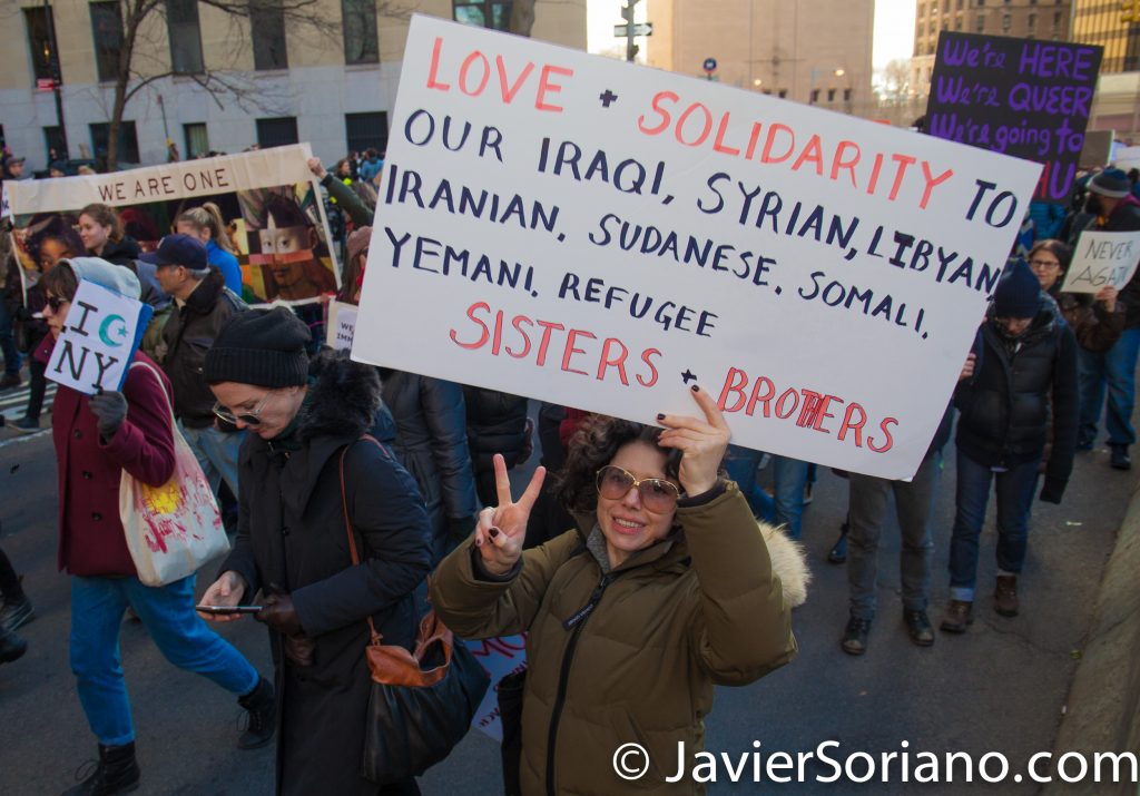 1/29/2017 Battery Park, NYC - People’s protectors in support of Muslims, refugees, immigrants. Photo by Javier Soriano/www.JavierSoriano.com