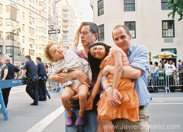a-lgbt-nyc-parade-2009-4