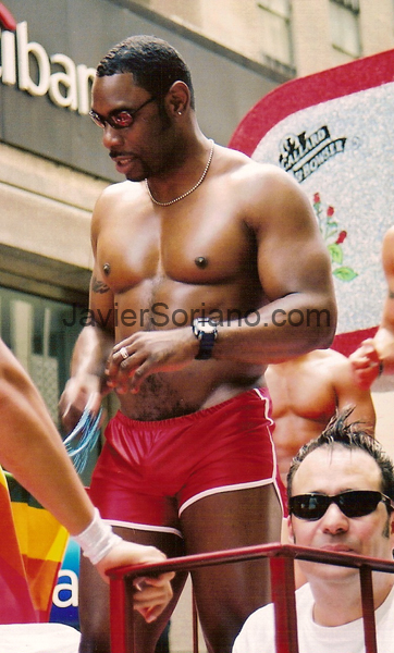 black-muscular-guy
