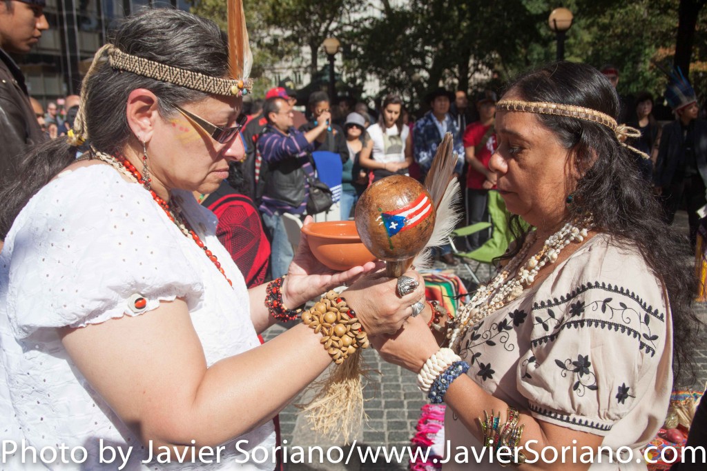 On Sunday, October 11, 2015, a group of Indigenous people from different indigenous groups gathered at the corner of 59th Street and Central Park in Manhattan, New York, to celebrate the 8th Annual Indigenous Day Of Remembrance. Organizers of the event, said on Facebook “We remember the sacrifices the Indigenous peoples suffered in 1492 and beyond under the tyranny of Christopher Columbus and those that followed him to the present day. We will never forget their sacrifices and suffering. We remember through storytelling, music, and ceremony.” Photo by Javier Soriano/http://www.JavierSoriano.com/
