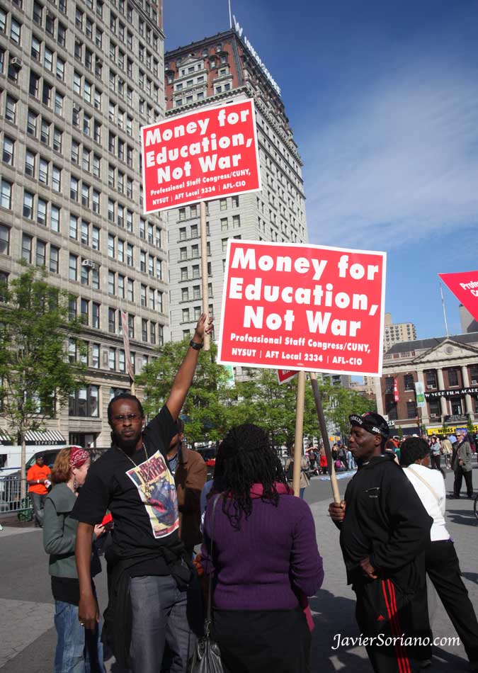 Tuesday, May 1, 2012. New York City - May Day — International Workers’ Day.   Martes 1 de mayo de 2012. Ciudad de Nueva York - May Day - Día Internacional de los Trabajadores.    Photo by Javier Soriano/www.JavierSoriano.com