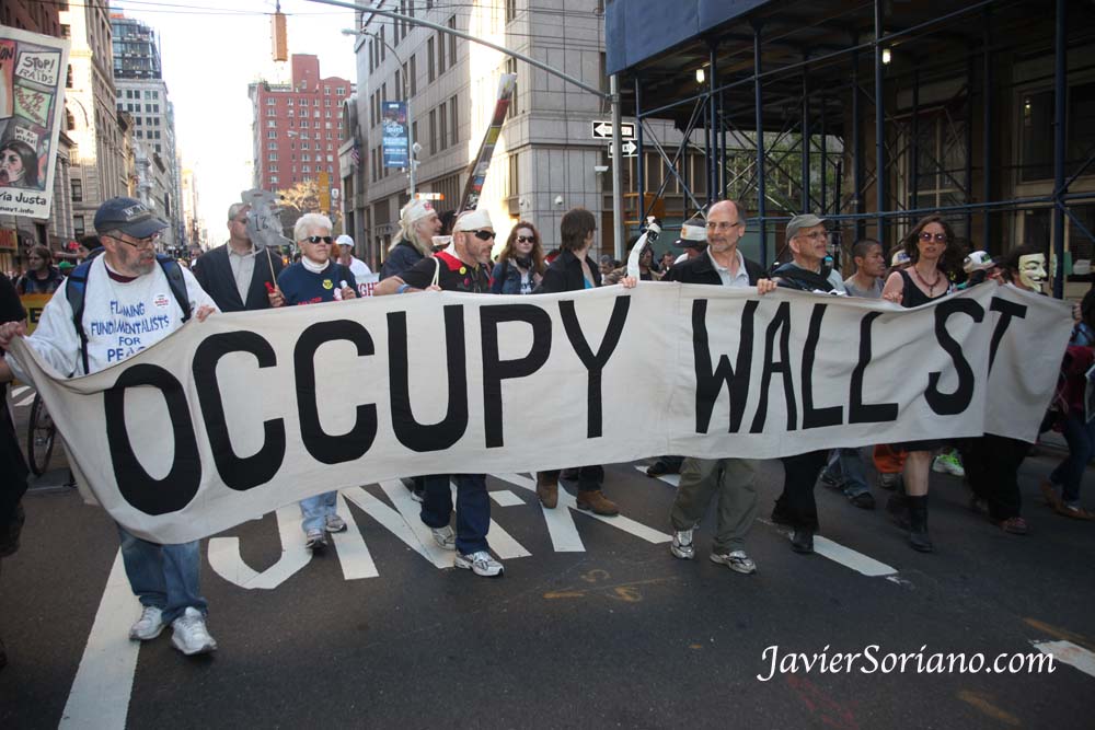 Wednesday, May 1, 2013. New York City - International Workers' Day.  "Occupy Wall Street"  Miércoles 1 de mayo de 2013. Ciudad de Nueva York. Día Internacional de los Trabajadores, también conocido como MAY DAY.   Photo by Javier Soriano/www.JavierSoriano.com