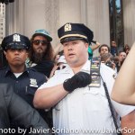 9/22/2014. NYC - Kelly, the NYPD Sergeants after he pepper sprayed protesters on Broadway and Wall St. Protesters were trying to get to the U.S. Stock Exchange (Kelly, el sargento del NYPD después de rociar con gas pimienta a los manifestantes en Broadway y Wall St. Los manifestantes estaban tratando de llegar a la Bolsa de Valores de Estados Unidos).