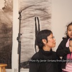 1/23/2015 NYC - Fay Chiang and a child singing.
Photo by Javier Soriano/www.JavierSoriano.com