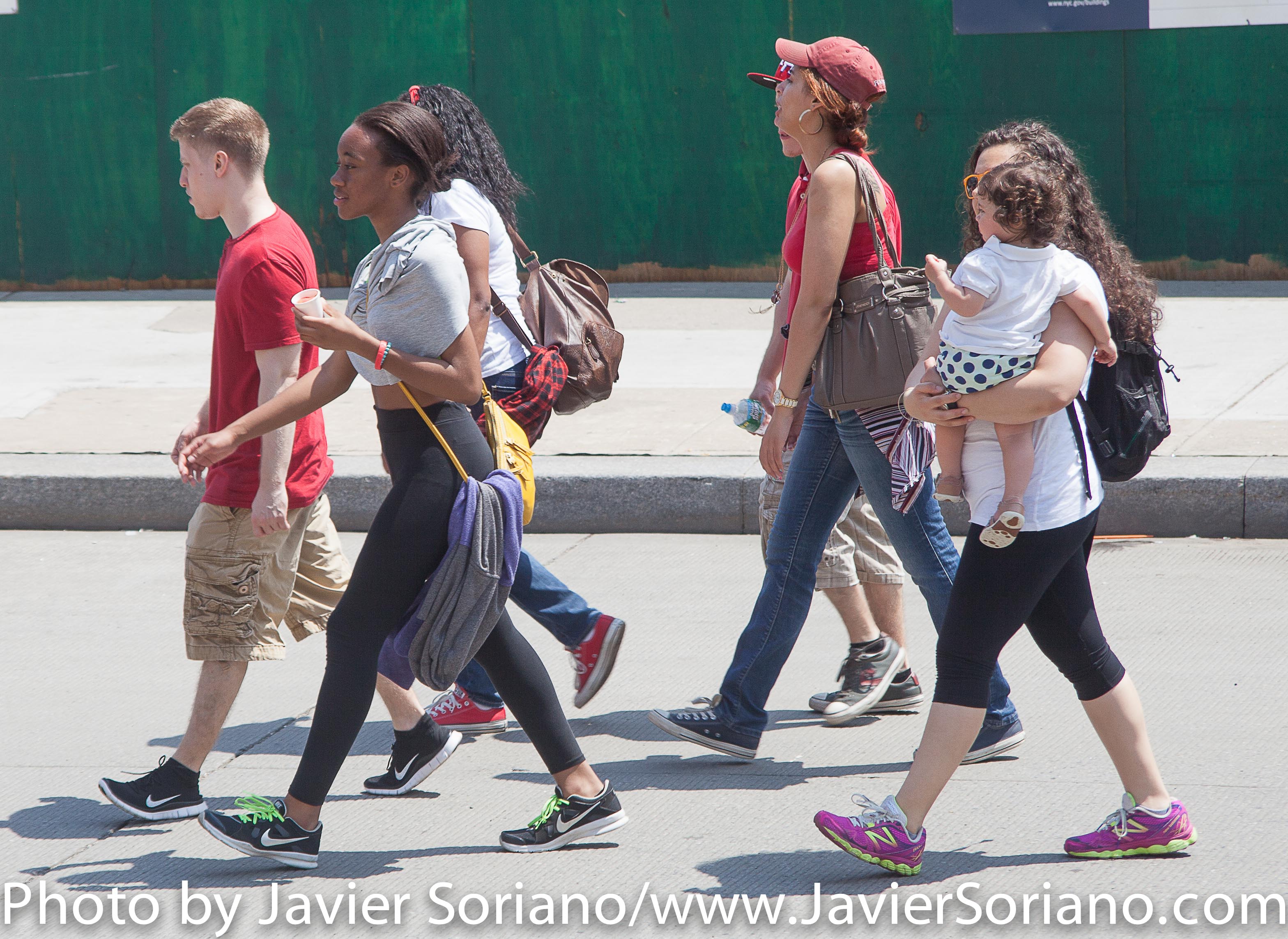 Sunday, May 17th, 2015. New York City – Today, GMHC celebrated its 30TH ANNUAL AIDS WALK NEW YORK (AWNY). The day was beautiful. Thousands of people walked the 6.2 miles. Over $4.88 million were raised. Photo by Javier Soriano/http://www.JavierSoriano.com/