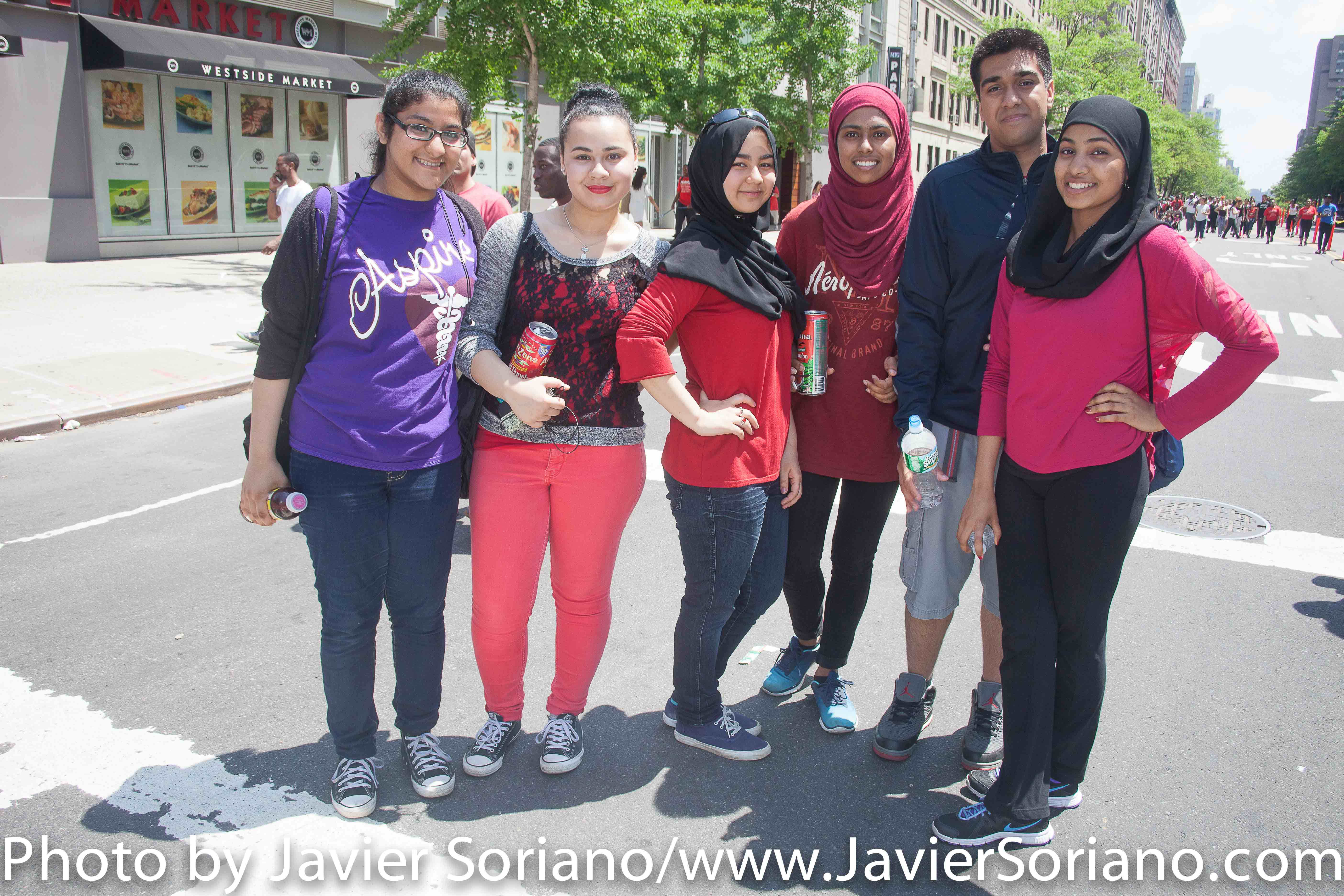 Sunday, May 17th, 2015. New York City – Today, GMHC celebrated its 30TH ANNUAL AIDS WALK NEW YORK (AWNY). The day was beautiful. Thousands of people walked the 6.2 miles. Over $4.88 million were raised. Photo by Javier Soriano/http://www.JavierSoriano.com/