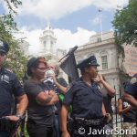 8/2/2016 - NYPD agents and #ShutDownCityHallNYC demonstrators in Abolition Park ( City Hall Park). NYC.
Photo by Javier Soriano/http://www.JavierSoriano.com/