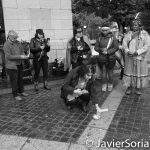 Domingo 9 de octubre de 2016. Manhattan, ciudad de Nueva York - Noveno Día Anual de Recordatorio Indígena.
Quemando la Bula Papal Inter Caetera.

Sunday, October 9, 2016. Manhattan, New York City -  9th Annual NYC Indigenous Day Of Remembrance. 
Burning the Papal Bull Inter Caetera. 
Photo by Javier Soriano/www.JavierSoriano.com