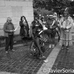 Domingo 9 de octubre de 2016. Manhattan, ciudad de Nueva York - Noveno Día Anual de Recordatorio Indígena.
Quemando la Bula Papal Inter Caetera.

Sunday, October 9, 2016. Manhattan, New York City -  9th Annual NYC Indigenous Day Of Remembrance. 
Burning the Papal Bull Inter Caetera. 
Photo by Javier Soriano/www.JavierSoriano.com