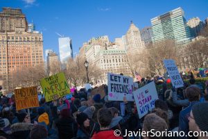 1/29/2017 Battery Park, NYC - People’s protectors in support of Muslims, refugees, immigrants. Photo by Javier Soriano/www.JavierSoriano.com