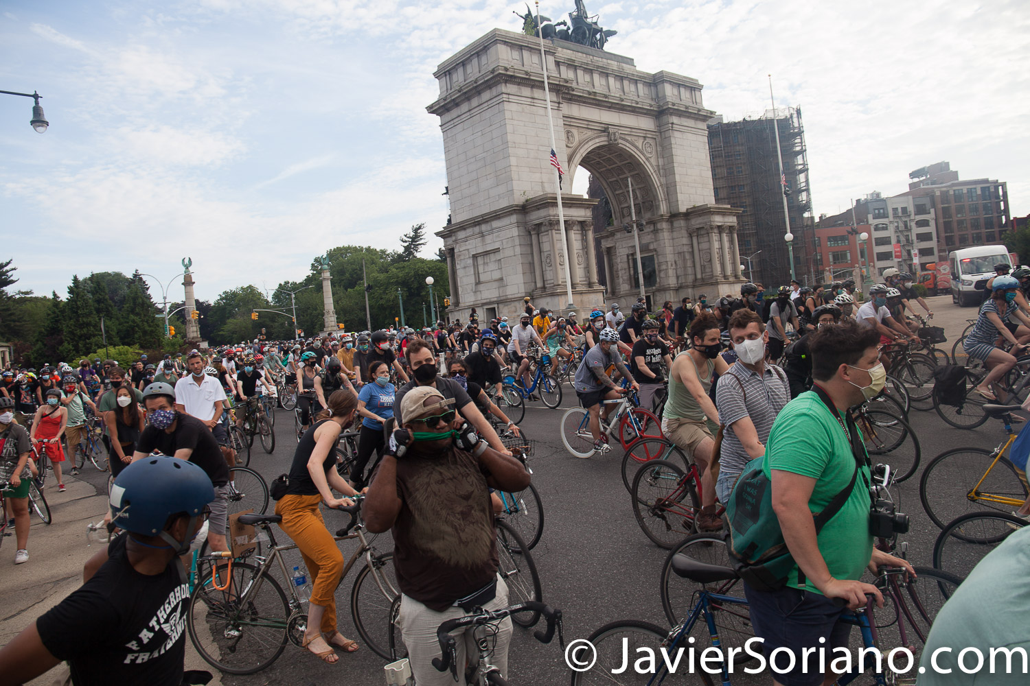 Wednesday, June 10, 2020. Brooklyn, New York City – Today was the second bike ride in solidarity with Black Lives matter. People gathered at Grand Army Plaza and rode their bikes to different places in Brooklyn. Photo by Javier Soriano/www.JavierSoriano.com
