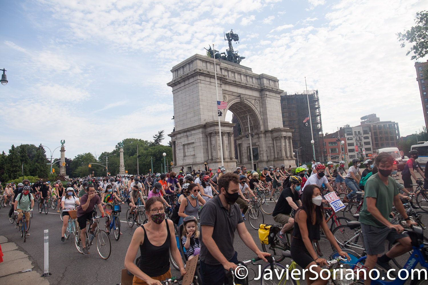 Wednesday, June 10, 2020. Brooklyn, New York City – Today was the second bike ride in solidarity with Black Lives matter. People gathered at Grand Army Plaza and rode their bikes to different places in Brooklyn. Photo by Javier Soriano/www.JavierSoriano.com