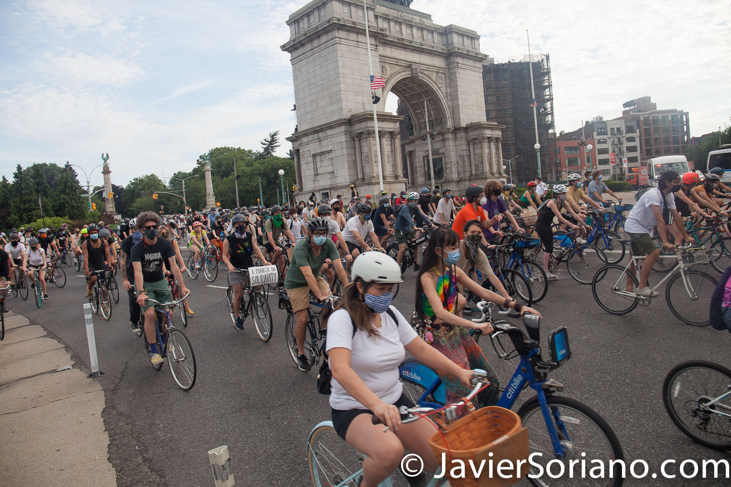 Wednesday, June 10, 2020. Brooklyn, New York City – Today was the second bike ride in solidarity with Black Lives matter. People gathered at Grand Army Plaza and rode their bikes to different places in Brooklyn. Photo by Javier Soriano/www.JavierSoriano.com