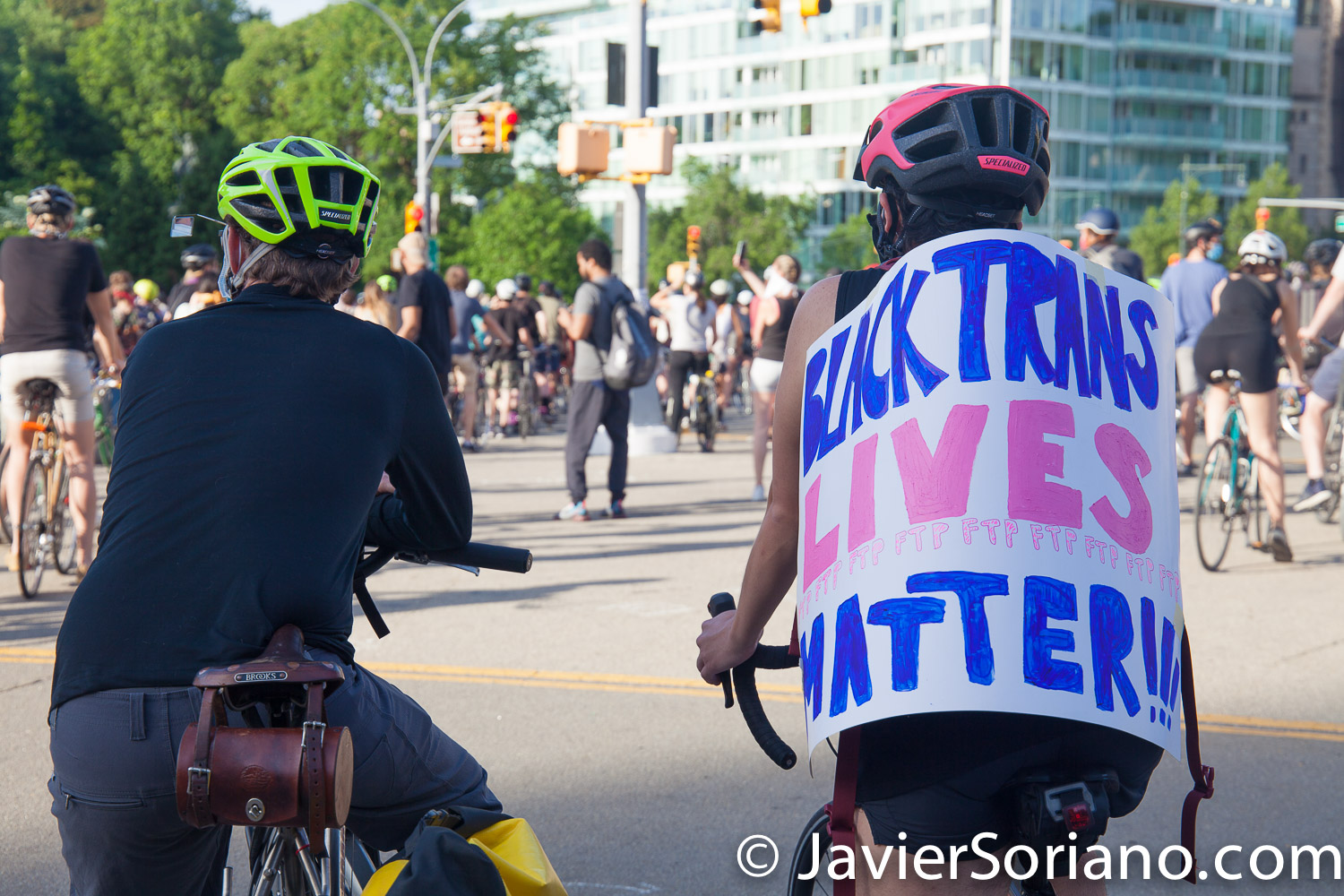 Monday, June 8, 2020. Brooklyn, New York City – “Ride Your Bike in Solidarity with BLM” at Grand Army Plaza. Photo by Javier Soriano/www.JavierSoriano.com