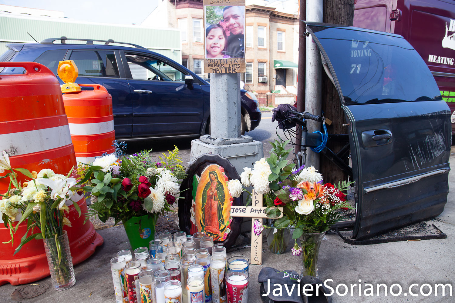 Jueves 16 de julio de 2020. Brooklyn, Ciudad de Nueva York – Manifestación para demandar justicia para José Antonio Barrera. El sábado 11 de julio de 2020, José Antonio fue atropellado por el conductor Kareem Denton. Médicos llevaron a Antonio al Centro Médico Maimónides, pero no pudo ser salvado. Kareem Denton fue dejado en libertad. Araceli Sanchez, viuda de José Antonio Barrera pide justicia para su esposo y su familia. Foto por Javier Soriano/www.JavierSoriano.com