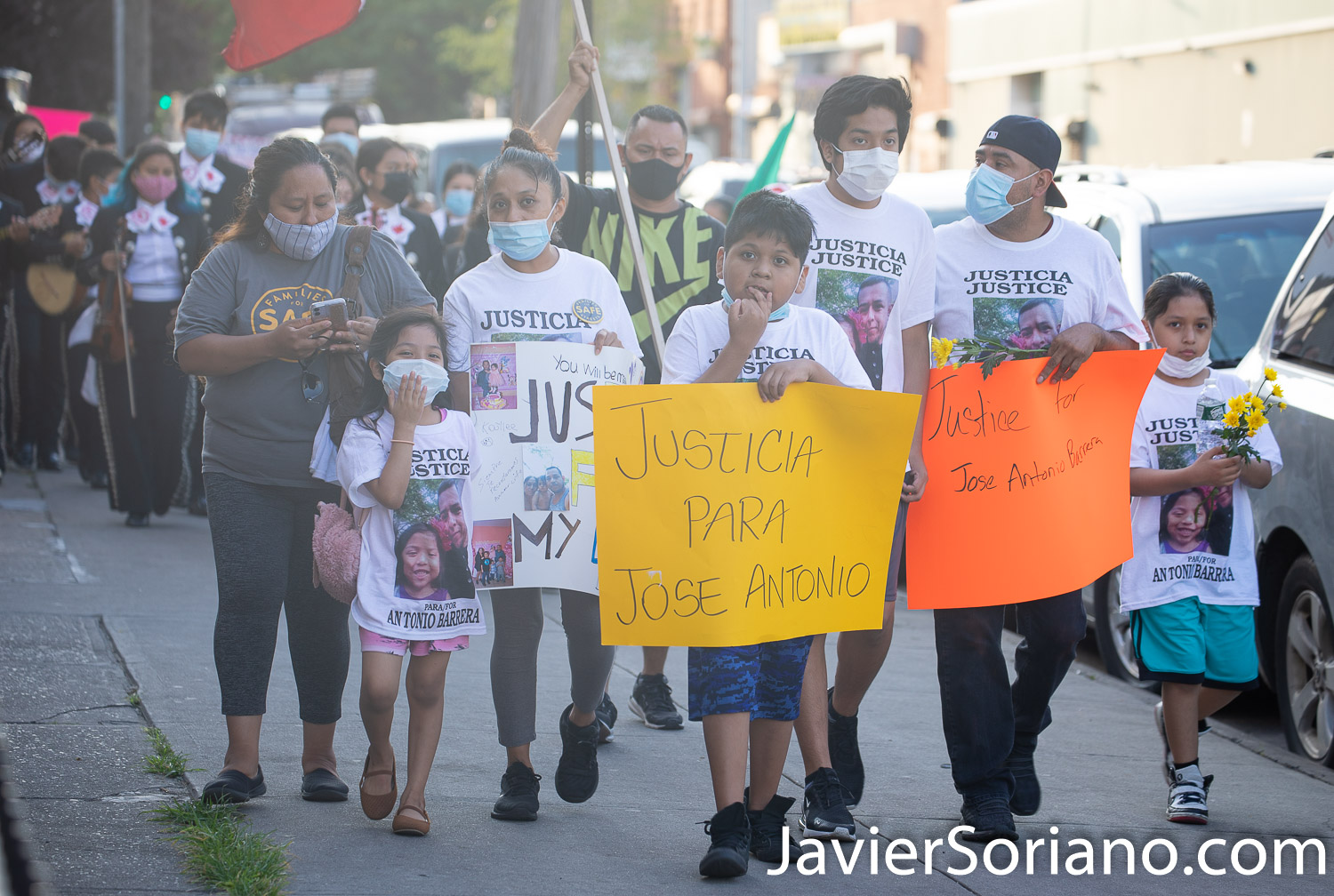 Jueves 16 de julio de 2020. Brooklyn, Ciudad de Nueva York – Manifestación para demandar justicia para José Antonio Barrera. El sábado 11 de julio de 2020, José Antonio fue atropellado por el conductor Kareem Denton. Médicos llevaron a Antonio al Centro Médico Maimónides, pero no pudo ser salvado. Kareem Denton fue dejado en libertad. Araceli Sanchez, viuda de José Antonio Barrera pide justicia para su esposo y su familia. Las personas marcharon de la casa de Araceli al precinto 66 para exigir justicia para José Antonio. Foto por Javier Soriano/www.JavierSoriano.com