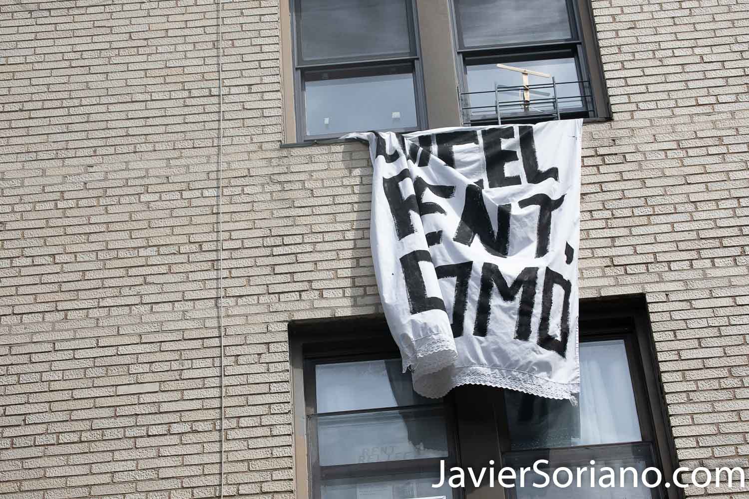 Saturday, August 15, 2020. Brooklyn, New York City - On Friday, August 14, 2020, Deshawn Reid was shot and killed in Flatbush. Residents in the building where Reid lived have signs that says, “Black Lives Matter,” “Cancel Rent,” and “Cancel Rent Cuomo.” Photo by Javier Soriano/www.JavierSoriano.com