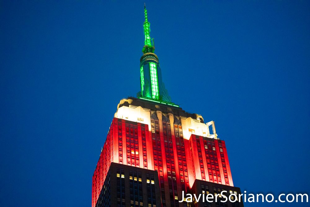 Martes 15 de septiembre de 2020. Ciudad de Nueva York – Los colores verde, blanco y rojo adornan el Empire State Building en honor al Día de la Independencia de México. Foto por Javier Soriano/www.JavierSoriano.com
