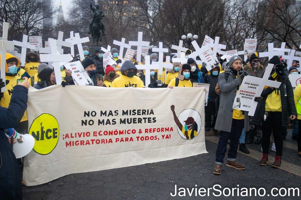 Martes 26 de enero de 2021. Manhattan, Ciudad de Nueva York – Trabajadores inmigrantes indocumentados piden al gobierno de Joe Biden y kamala Harris alivio económico y reforma migratoria. Foto por Javier Soriano/www.JavierSoriano.com