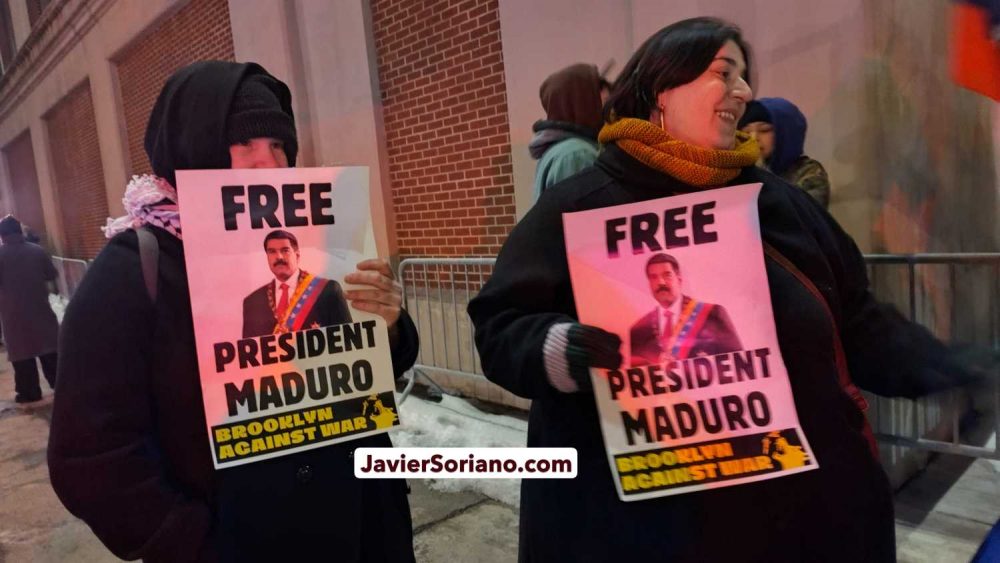 Martes 3 de febrero de 2026. Lenapehoking (ciudad de Nueva York) – Protesta en apoyo del PRESIDENTE DE VENEZUELA, NICOLÁS MADURO Y LA PRIMERA COMBATIENTE, CILIA FLORES, afuera del Metropolitan Detention Center en Brooklyn, ciudad de Nueva York, el 3 de febrero de 2026. Foto por Javier Soriano/www.JavierSoriano.com. Tuesday, February 3, 2026. Lenapehoking (New York City) – Protest in support of the PRESIDENT OF VENEZUELA, NICOLÁS MADURO, AND FIRST COMBATANT, CILIA FLORES, outside the Metropolitan Detention Center in Brooklyn, New York City, on February 3, 2026. Photo by Javier Soriano/www.JavierSoriano.com.
