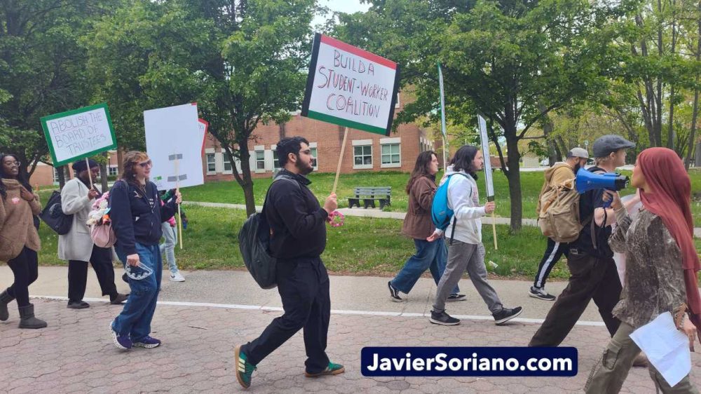 Lenapehoking (New York City) – On Tuesday, April 28, 2026, “Students for Justice in Palestine at the College of Staten Island” and the “Student-worker coalition at the College of Staten Island” held a rally and march to demand that the College of Staten Island president Timothy Lynch reinstate the valedictorian live address for commencement. Photo by Javier Soriano / www.JavierSoriano.com .